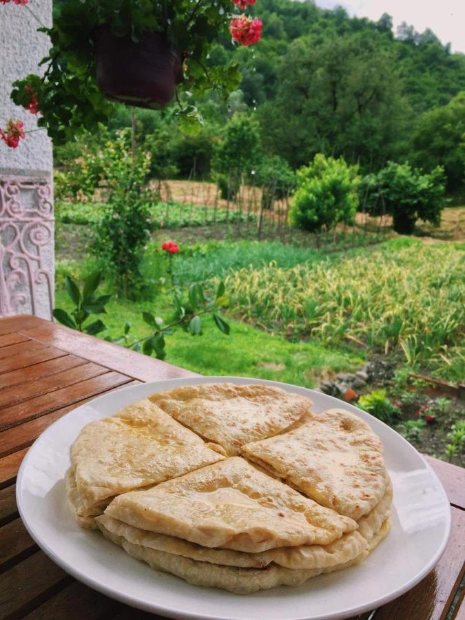 Leila'S Guest House Joqolo Екстериор снимка